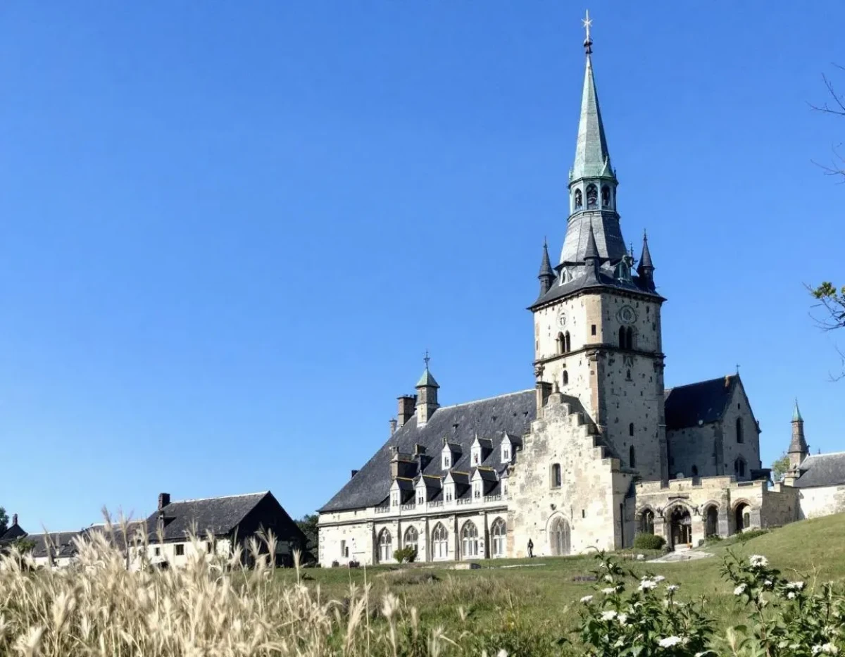 Chasse aux Aventuriers de Briques : L'Art de l'Investissement Locatif en 2025